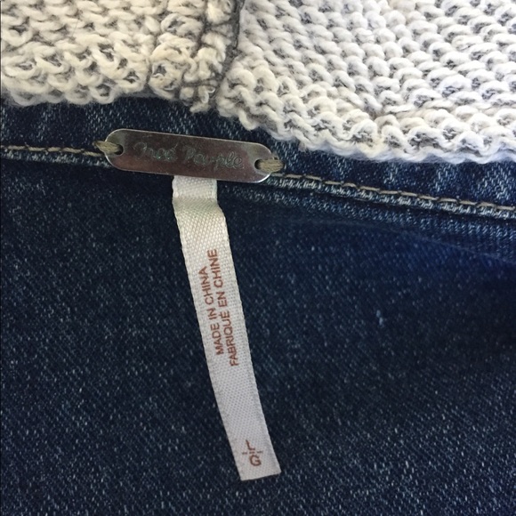 Free People Jean Jacket w/Hoodie - Picture 5 of 6
